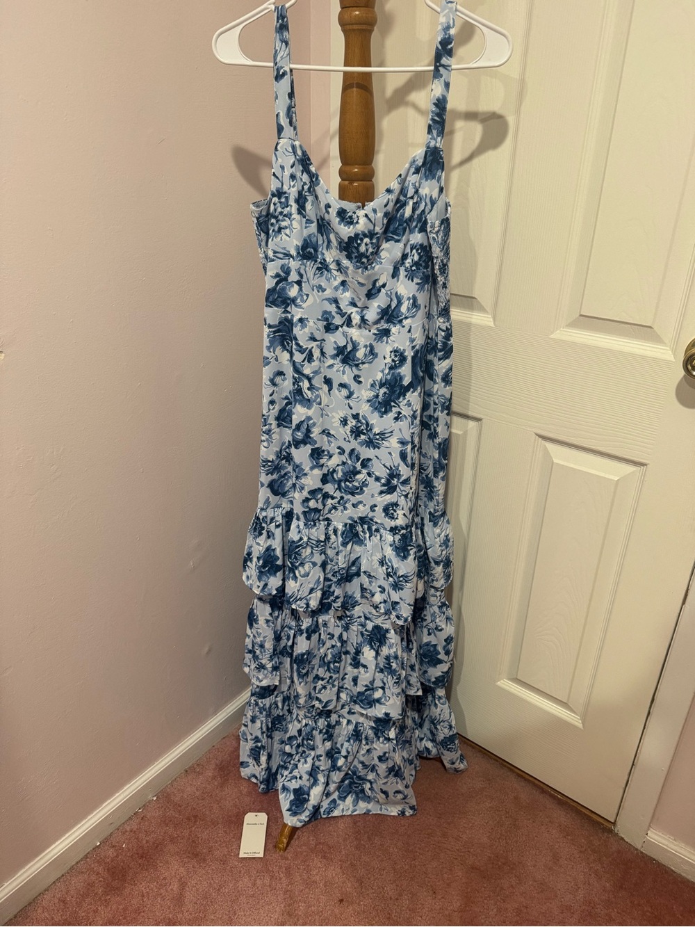 NWT Abercrombie & Fitch Blue Floral Tiered Maxi Dress